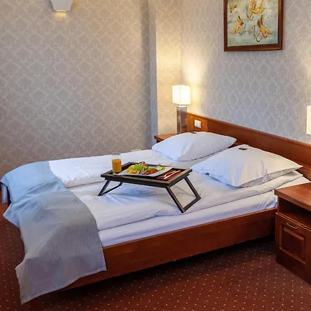 Eurohotel 3*