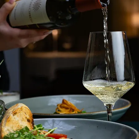 فندق Eurohotel سفارجاونج