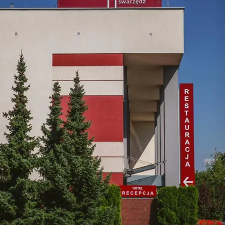 فندق Eurohotel 3*